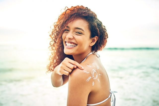 woman with sunscreen 